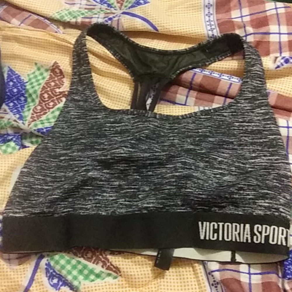 Victoria secrets sports bra